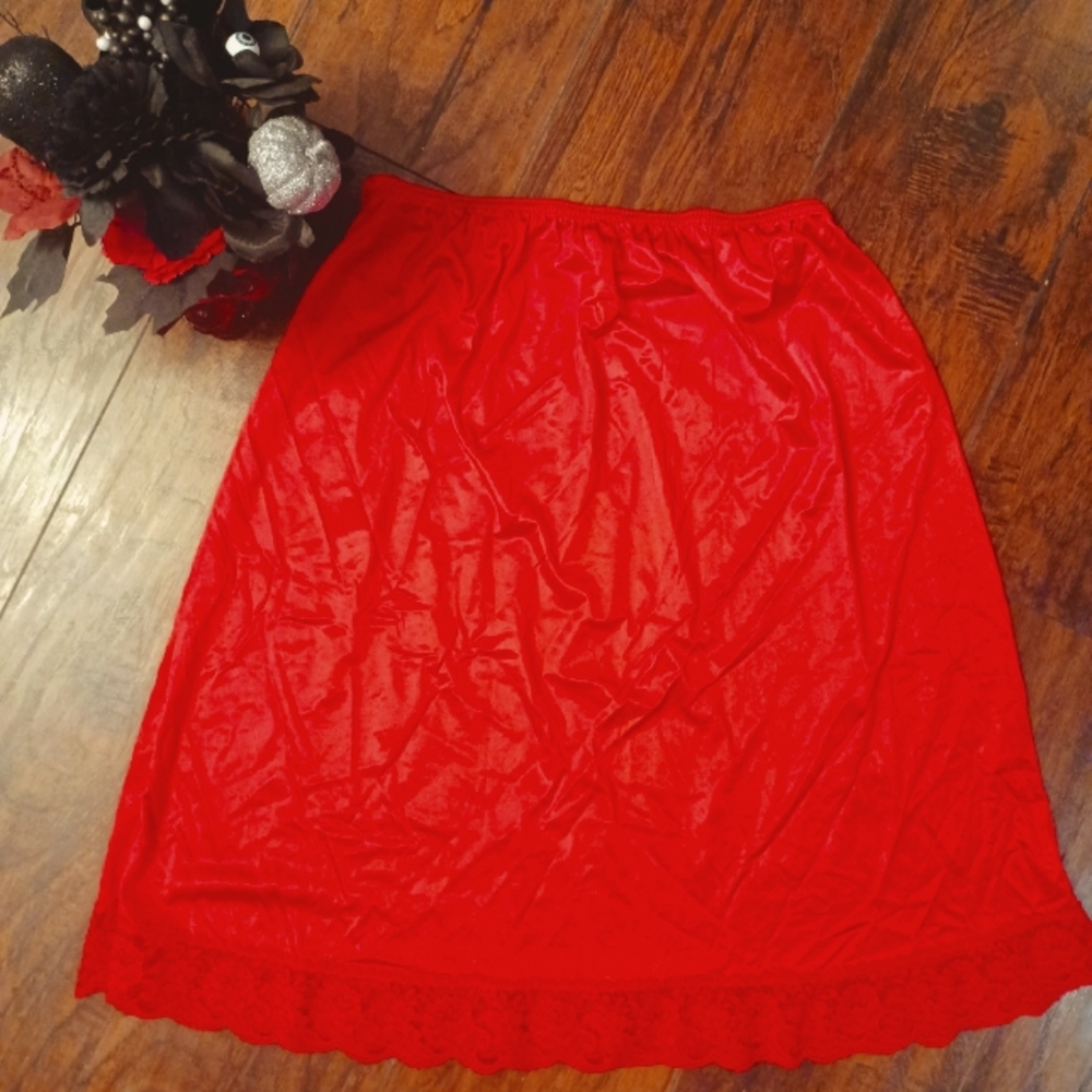Vintage Slip Skirt Cherry Red Satin Lace Fairy 90s Plus Size - Picture 1 of 4